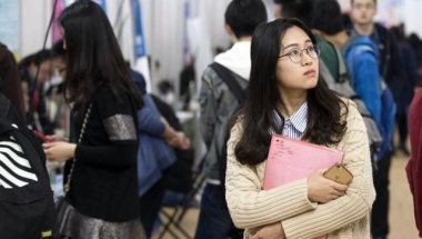 大学生实习前，小心别上“三方协议”的当，没准会丢掉应届生身份